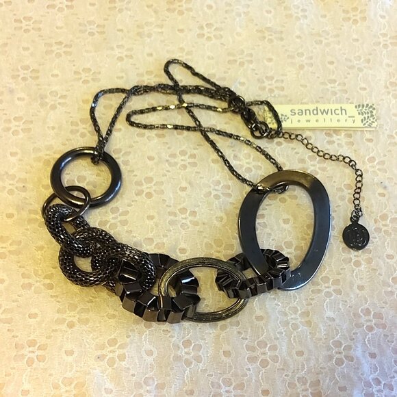 Vintage NEW Sandwich Jewellery Black Metal Pendant VTG Art Deco Necklace - Picture 4 of 7